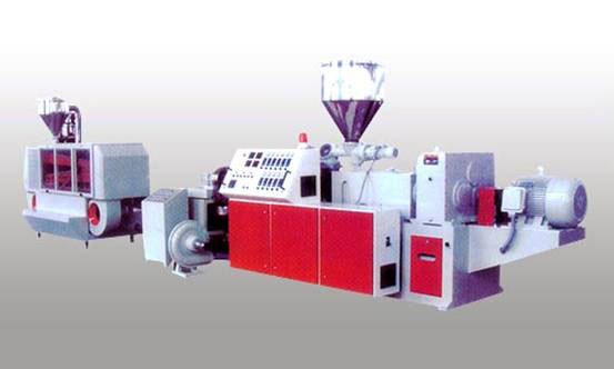 塑料擠出造粒生產線【特點】 塑料擠出造粒生產線【特點】